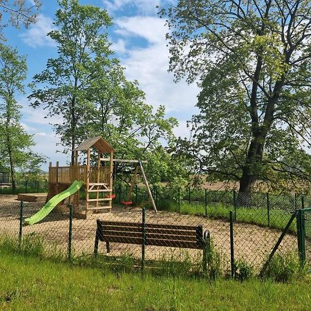 M&K Apartamenty Baltycka Przystan - Sobieszewo กดัญสก์ ภายนอก รูปภาพ
